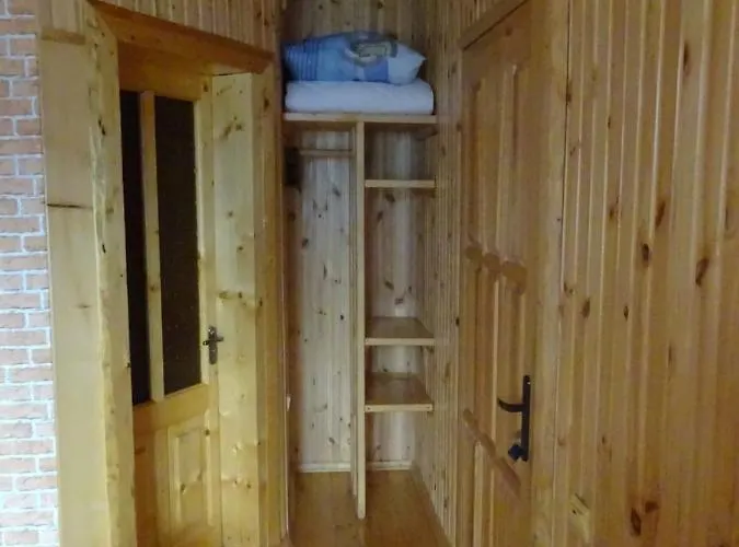 біля лісу апартименти з трьома спальнями Slavske